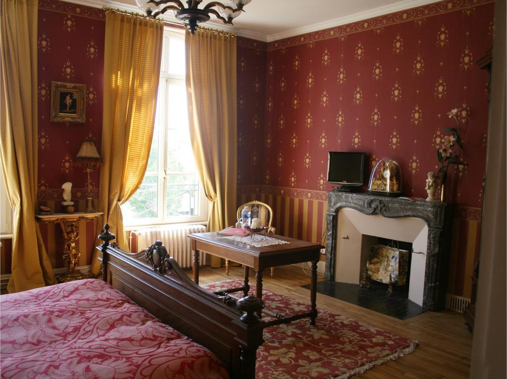 Chateau Du Clos Mortier Saint-Dizier Rom bilde