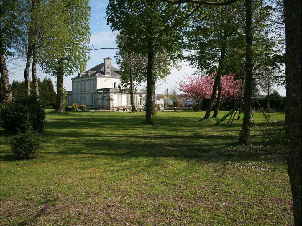 Chateau Du Clos Mortier Saint-Dizier Eksteriør bilde